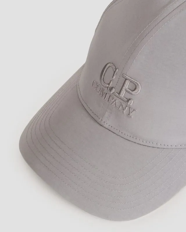 Cappellino grigio da uomo C.P. Company