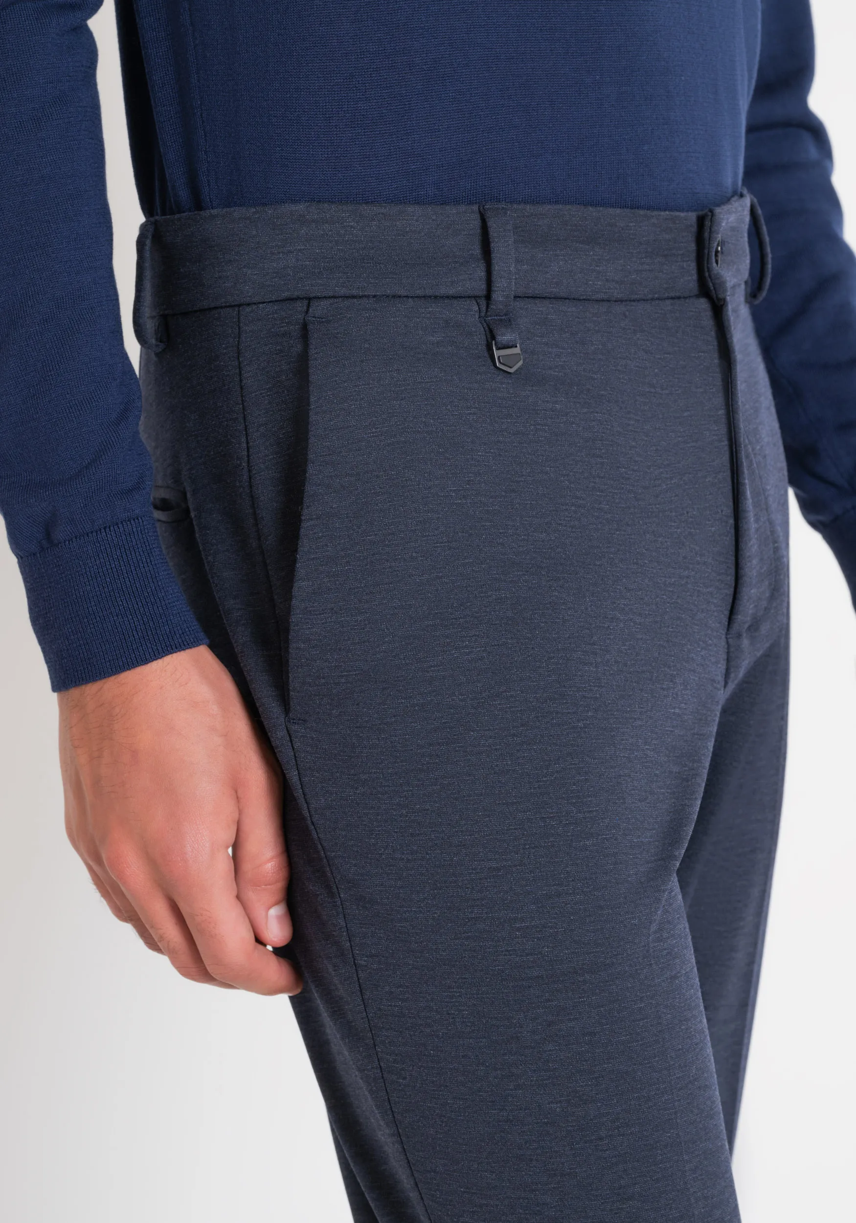 PANTALONI 