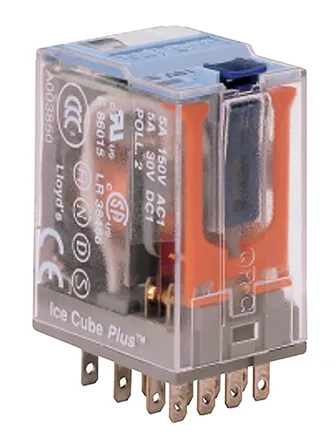 Relè di potenza Turck serie C9-A41, 4PDT, bobina 240V ca, A innesto